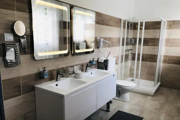 Munkasszallo Budapest Apartment